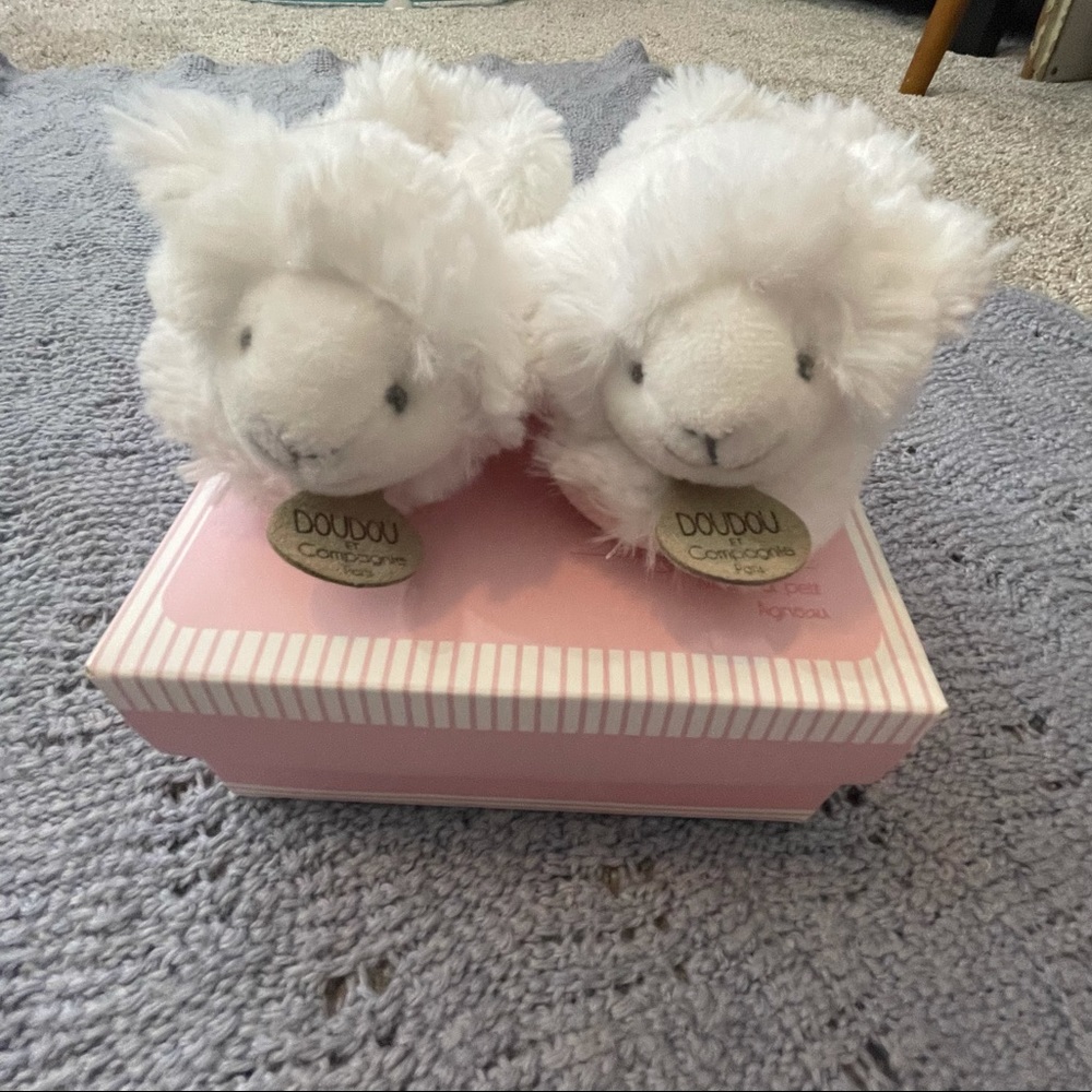 Doudou et Compagnie Slippers with bells